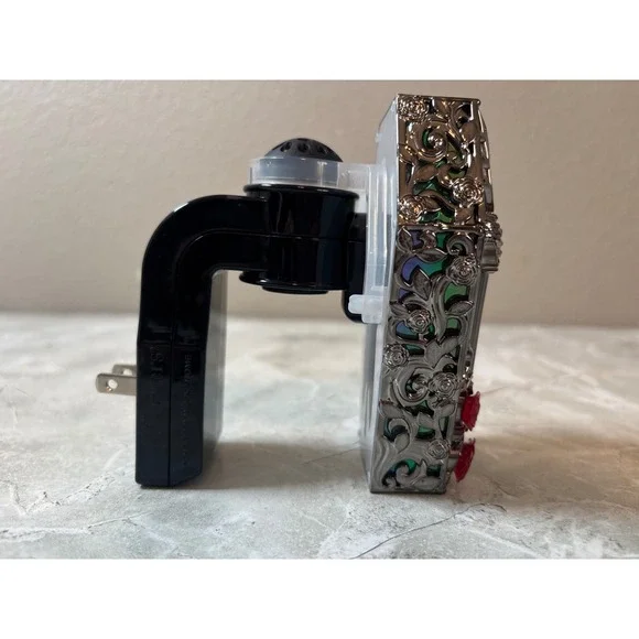 Bath & Body Works SPOOKY COFFIN Skeleton Halloween Wallflower Plugin Light 2023 - Picture 6 of 7